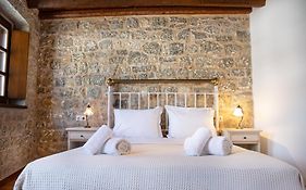 Trapela Areopolis, Boutique Hotel